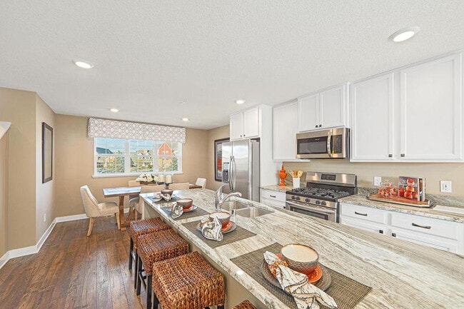 Building Photo - 11160 Balsam Pointe Trl