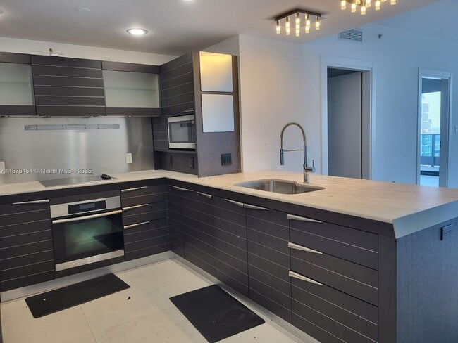 Foto del edificio - 200 Biscayne Blvd Way