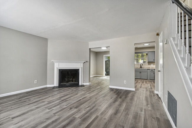 Building Photo - 3065 Revere Ct, Atlanta, GA 30340