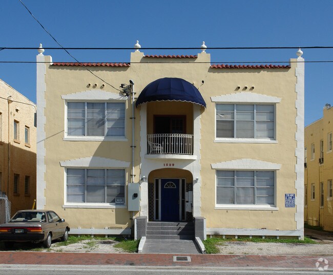 Apartments On Th Street North Apartments On Th Street North