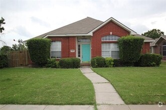 Building Photo - 10813 Copperwood Dr