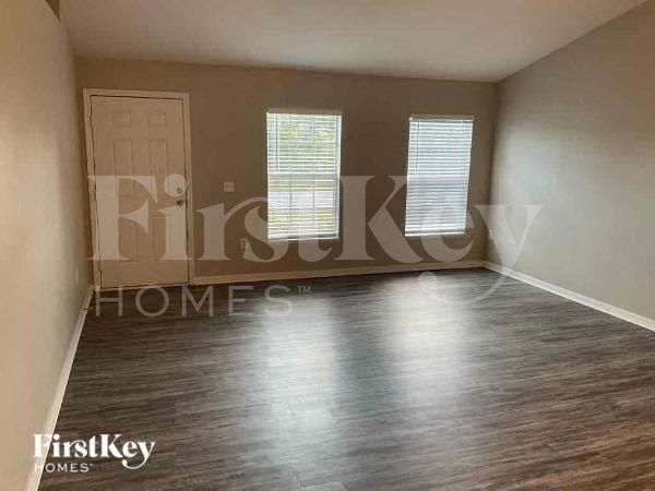 Building Photo - 14358 Edsel Dr