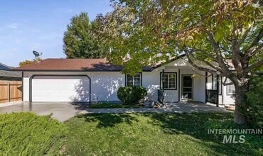 Building Photo - 230 War Eagle Dr