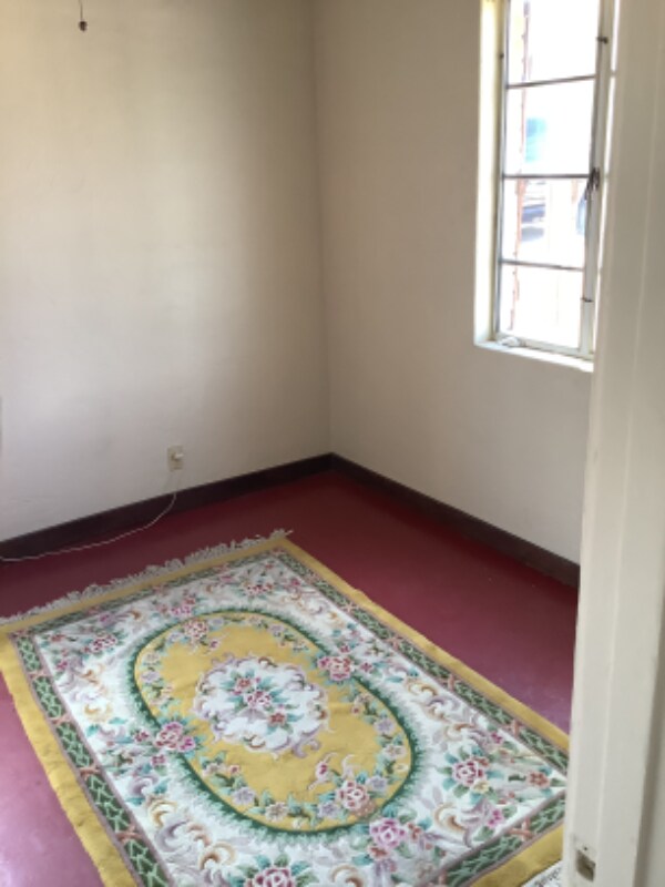 Building Photo - 2833 East 5th Street