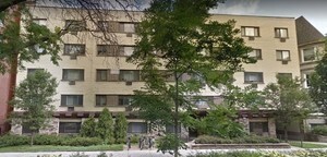 Primary Photo - 452 W Oakdale Ave