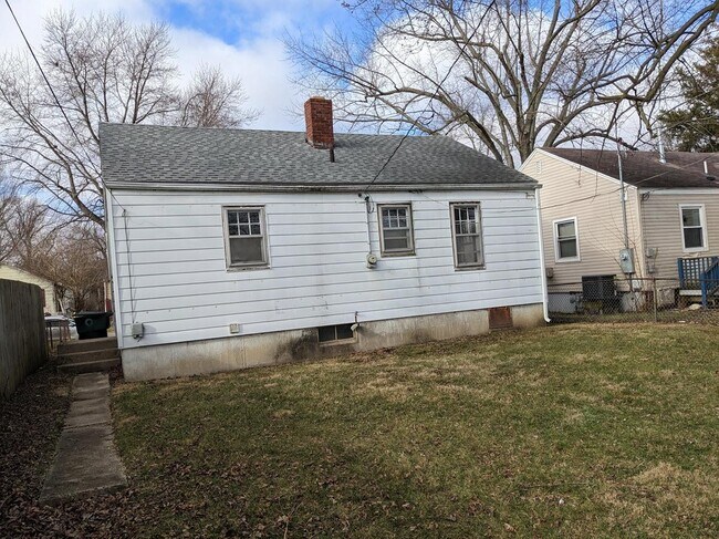 Foto del edificio - 2302 S Ebright St