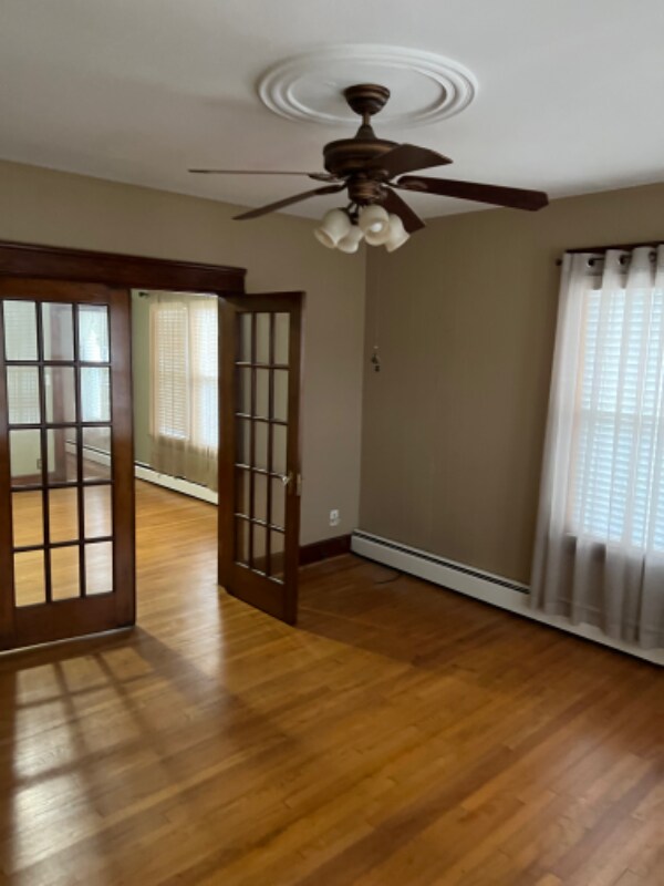 147 Norton St Unit 1, Waterbury, CT 06708 Room for Rent in Waterbury