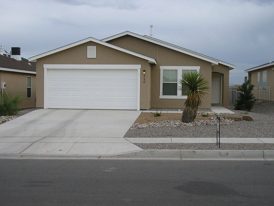 3736 Rancher Loop NE, Rio Rancho, NM 87144 House for Rent in Rio
