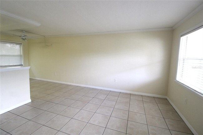 Building Photo - 1644 Redwood St