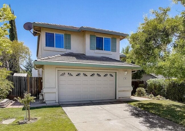 Foto del edificio - Spectacular FOLSOM 4/3 - Waiting For You!  Please Read Entire Ad For Viewings!