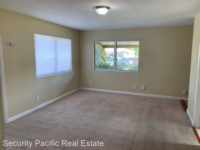 Foto del edificio - 6062 Bernhard Ave