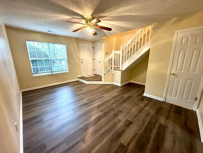 Foto del edificio - 5732 Prescott Ct