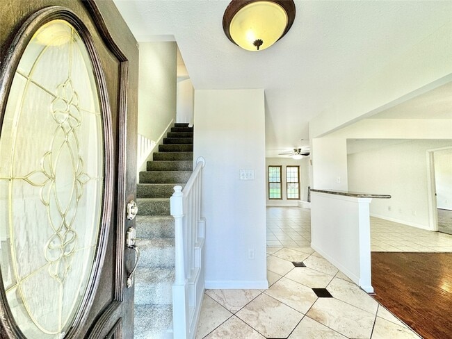 Building Photo - 7914 Oakington Dr