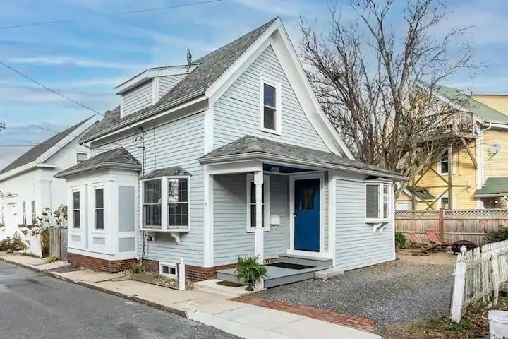 Primary Photo - 7 Perkins Rd