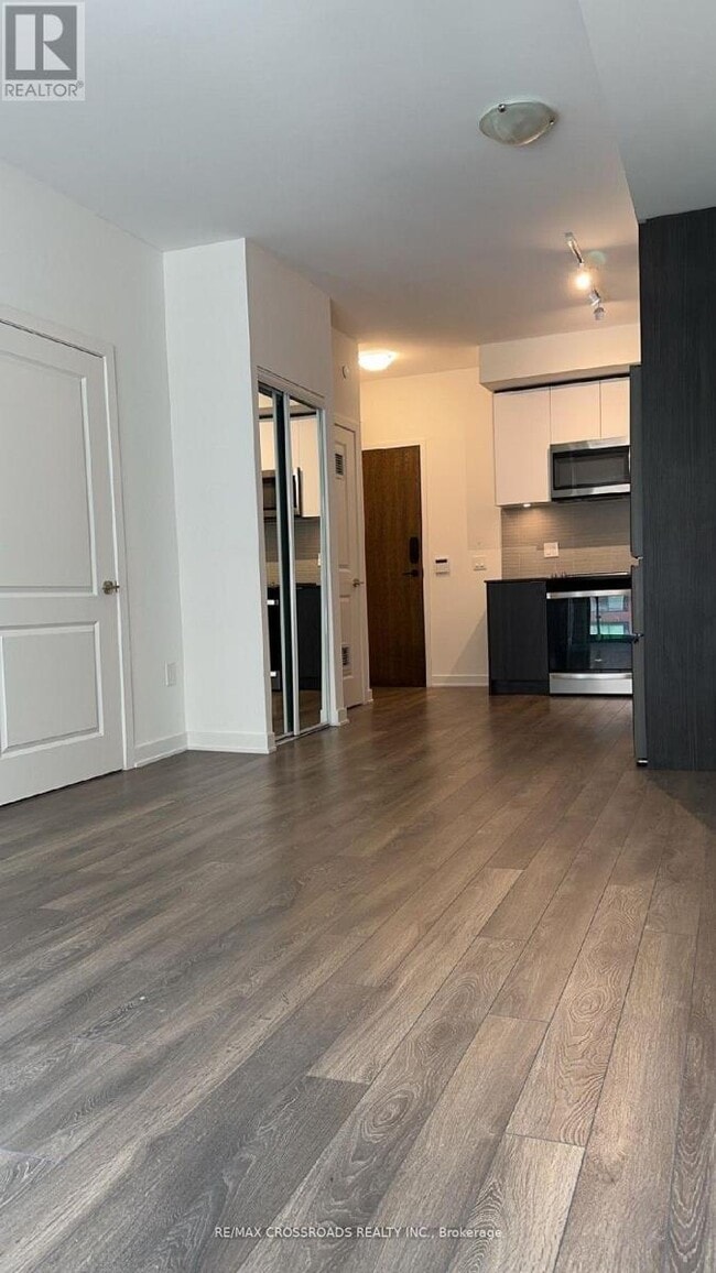 Building Photo - 100 Eagle Rock Way