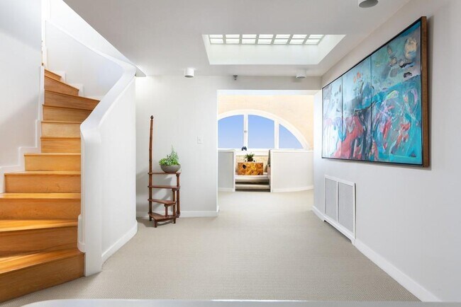 Foto del edificio - 65 Commercial Wharf