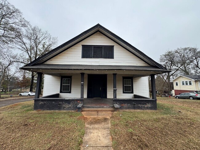 Building Photo - Birmingham