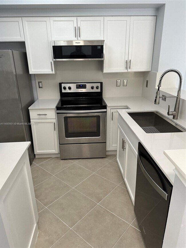 Foto del edificio - 2320 E Preserve Way