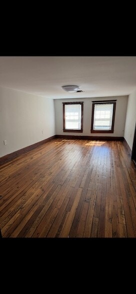 Building Photo - 138 Waters Ave