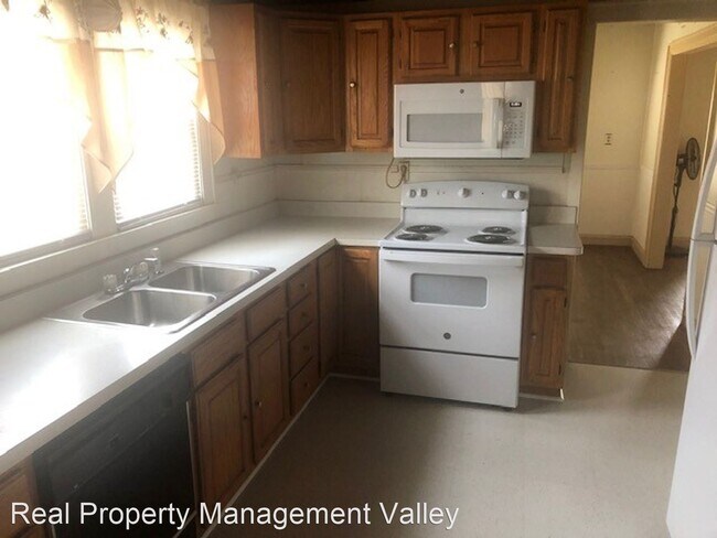 Foto del edificio - 3 br, 2.5 bath House - 7745 Sissonville Drive