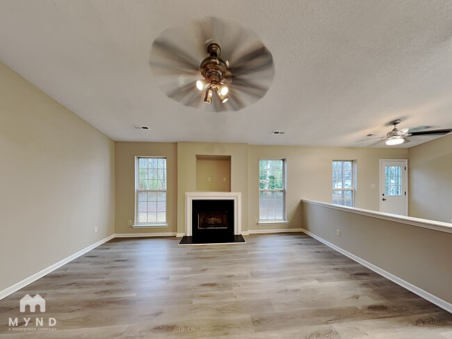 Building Photo - 7307 Preakness Stakes Ln