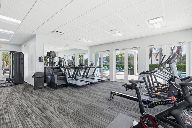 Gym - Eagle Walk Off-Campus Student Housing Apartments