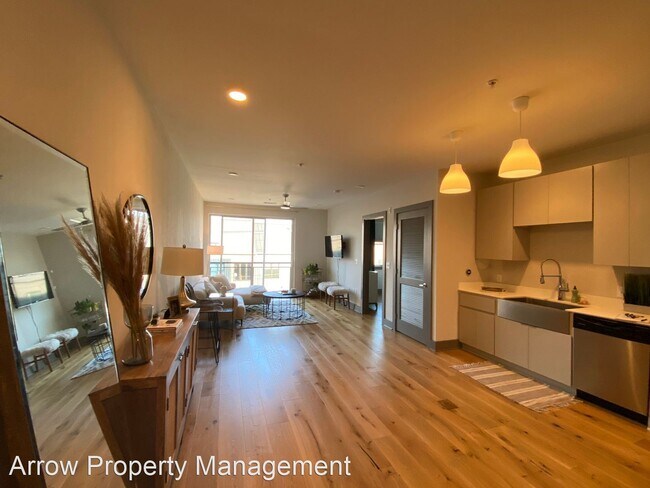 Building Photo - 1 br, 1 bath House - 1260 Martin St. #314