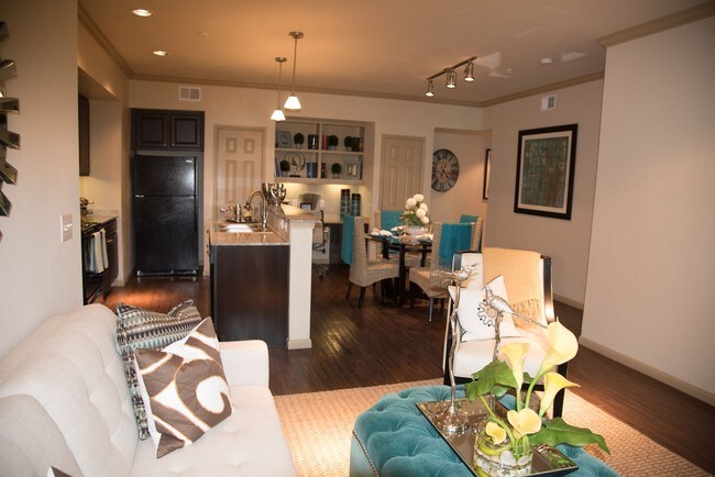 Palms at Cinco Ranch Apartments Richmond, TX