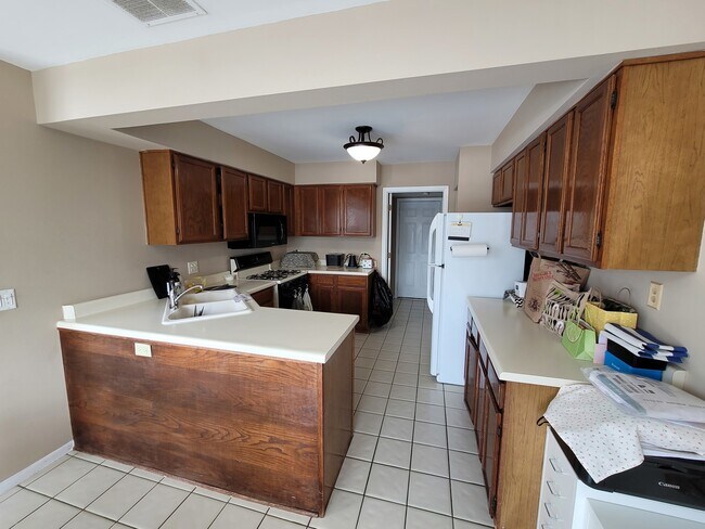 Foto del edificio - 615 Newbury Ln