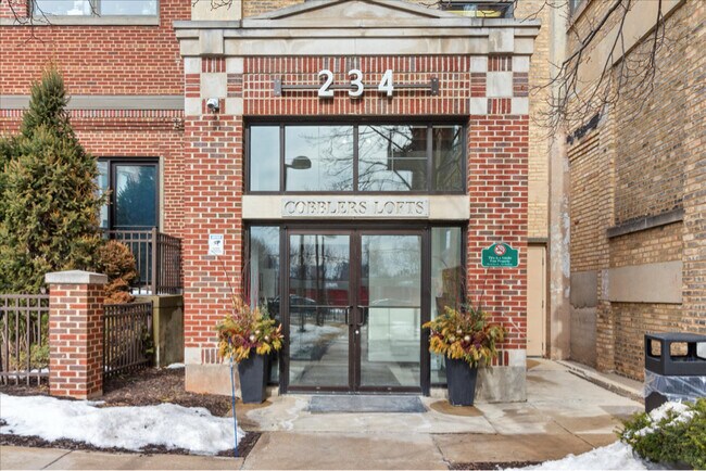 Foto del edificio - 234 E Reservoir Ave