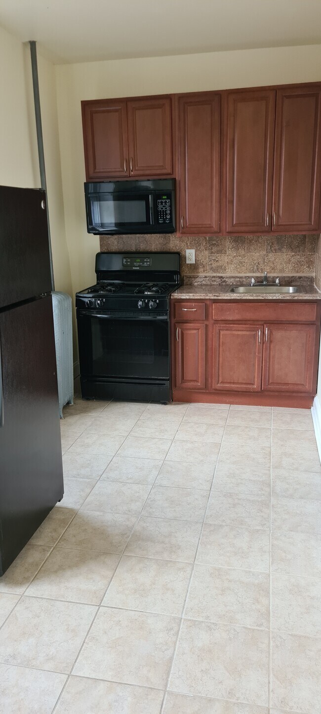 Foto del edificio - 662 Avenue A