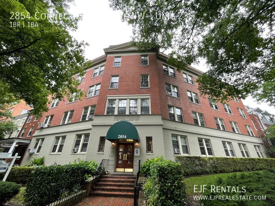 Foto principal - 2854 Connecticut Ave NW