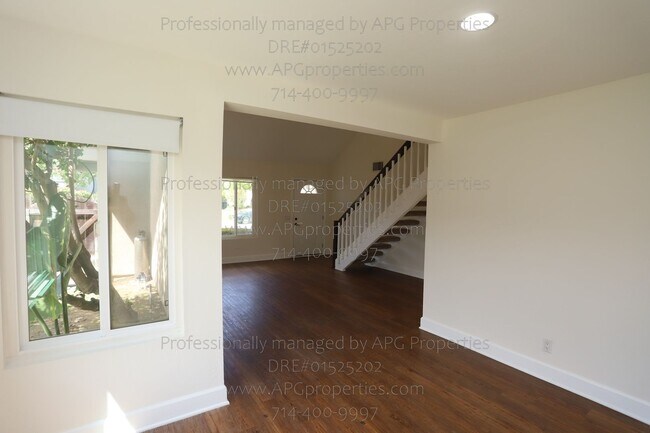 Foto del edificio - 25502 McIntyre St
