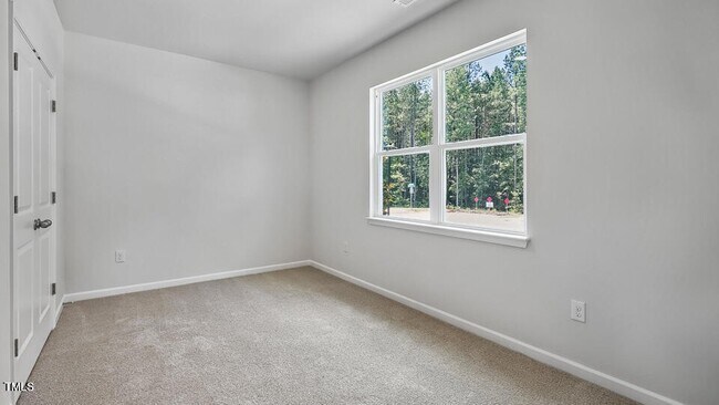 Foto del edificio - 2241 Horton Pk Dr