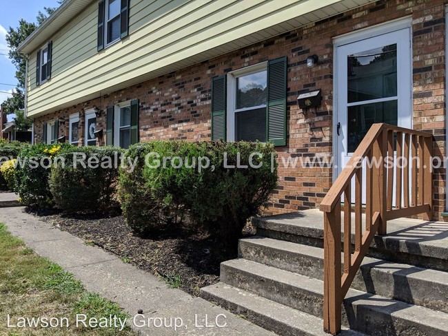 Foto del edificio - 1325-1331 Winborne St SW