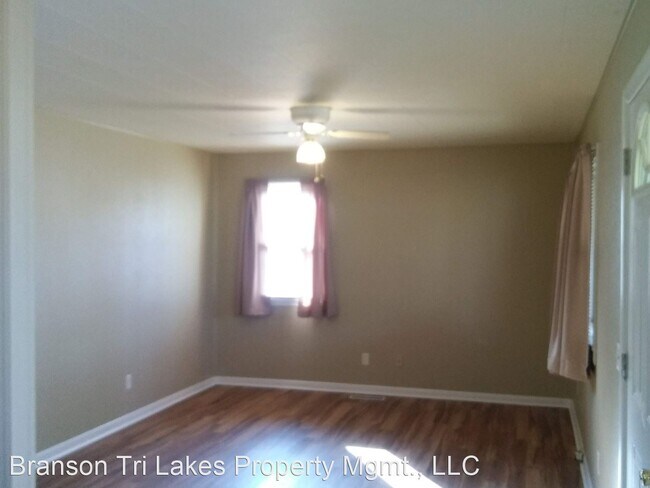 2 br, 1 bath House - 206 Judy Street - 4
