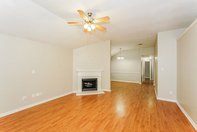 Foto del edificio - 1601 Prescott Dr
