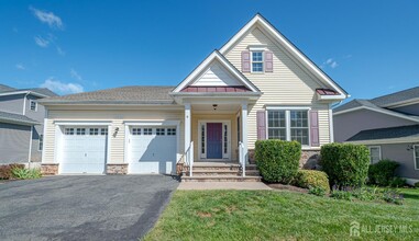 Building Photo - 9 Comstock Ln