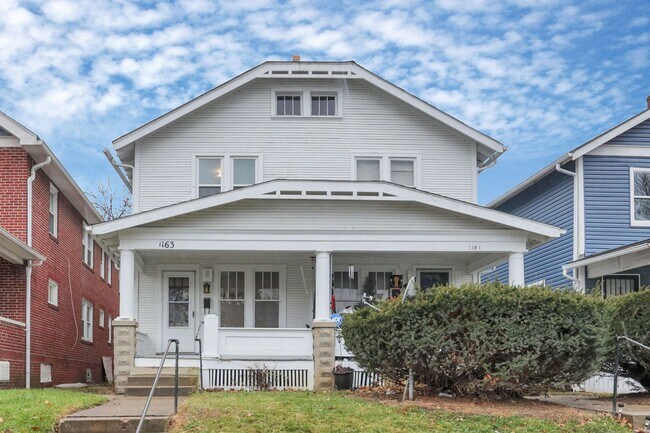 Foto del edificio - 1161-1163 Linwood Ave