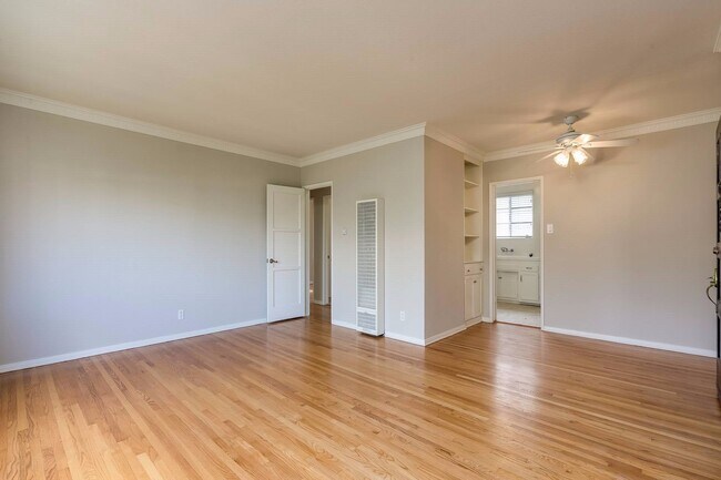 Foto del edificio - Walking distance to UCLA!