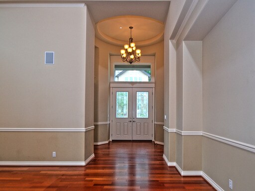 Building Photo - 712 Summerhill Ridge Dr NW