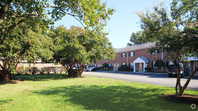 Foto del edificio - Heritage Pointe Apartments