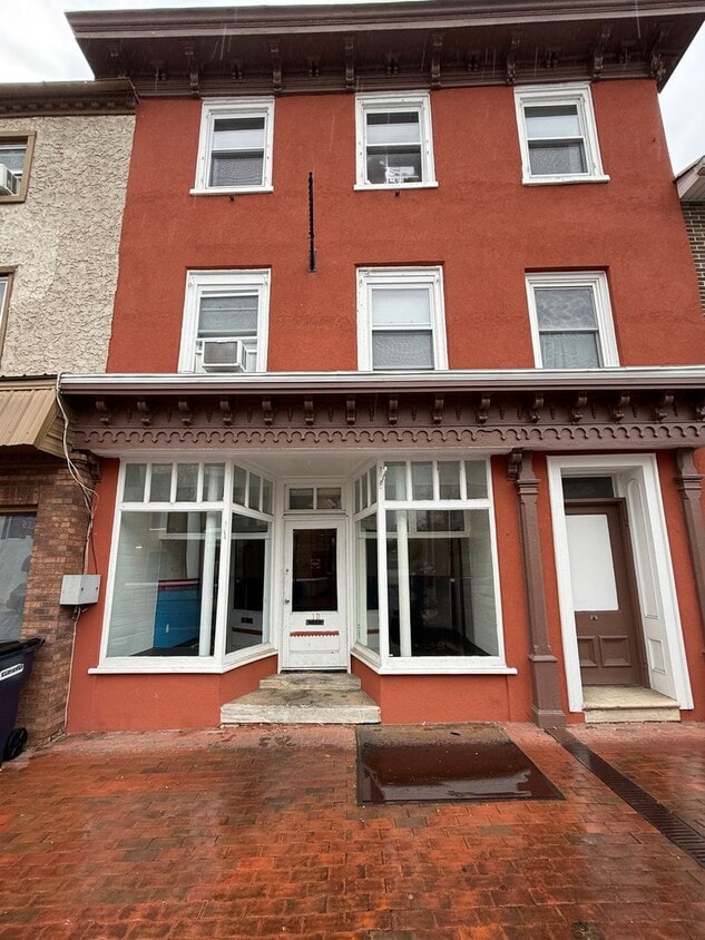 Primary Photo - Bring Your Vision to Downtown Smryna!