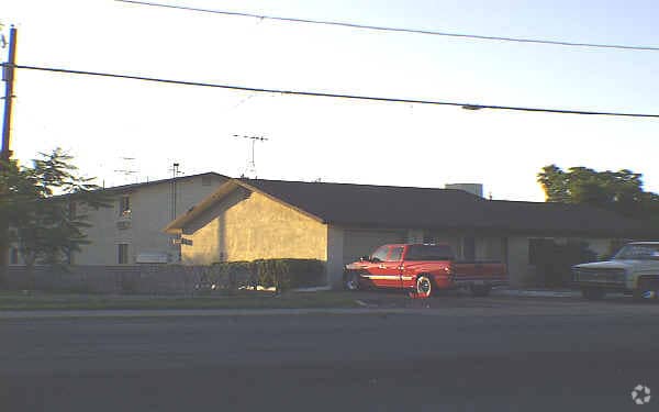 Building Photo - 7219 N 35th Ave