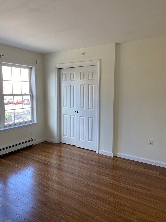 2nd bedroom - 886 Central St