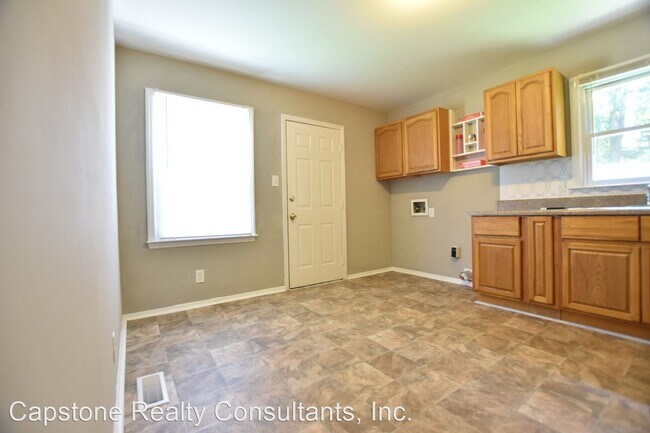 Foto del edificio - 3 br, 1.5 bath House - 4130 Edgeware Rd.