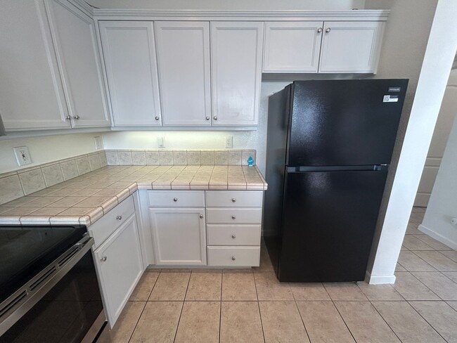 Building Photo - Nice home in North Turlock!