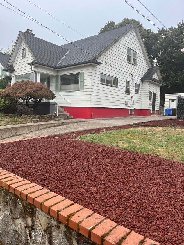 Foto principal - 3213 NE 11th Ave