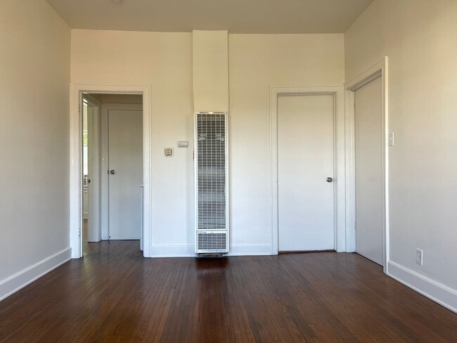 Photo - KENWOOD Apartment