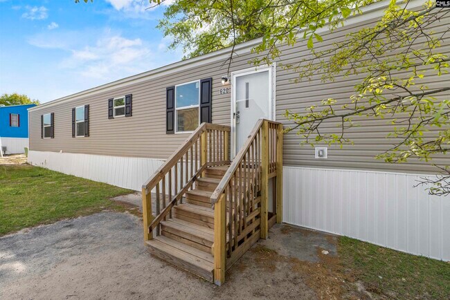 Building Photo - 600 Ermine Rd